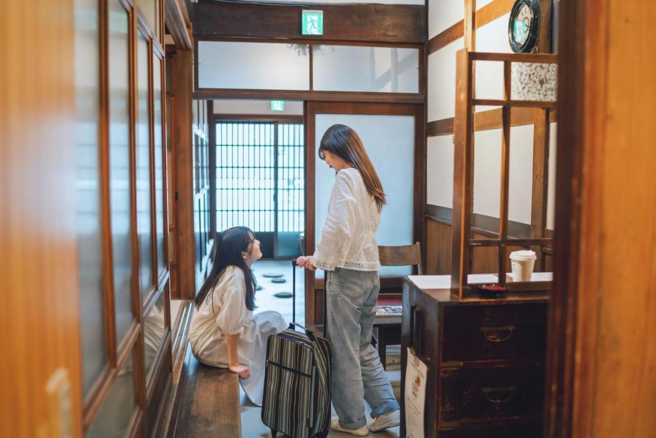 Machiya Guest House Carta Kanazawa Eksteriør bilde