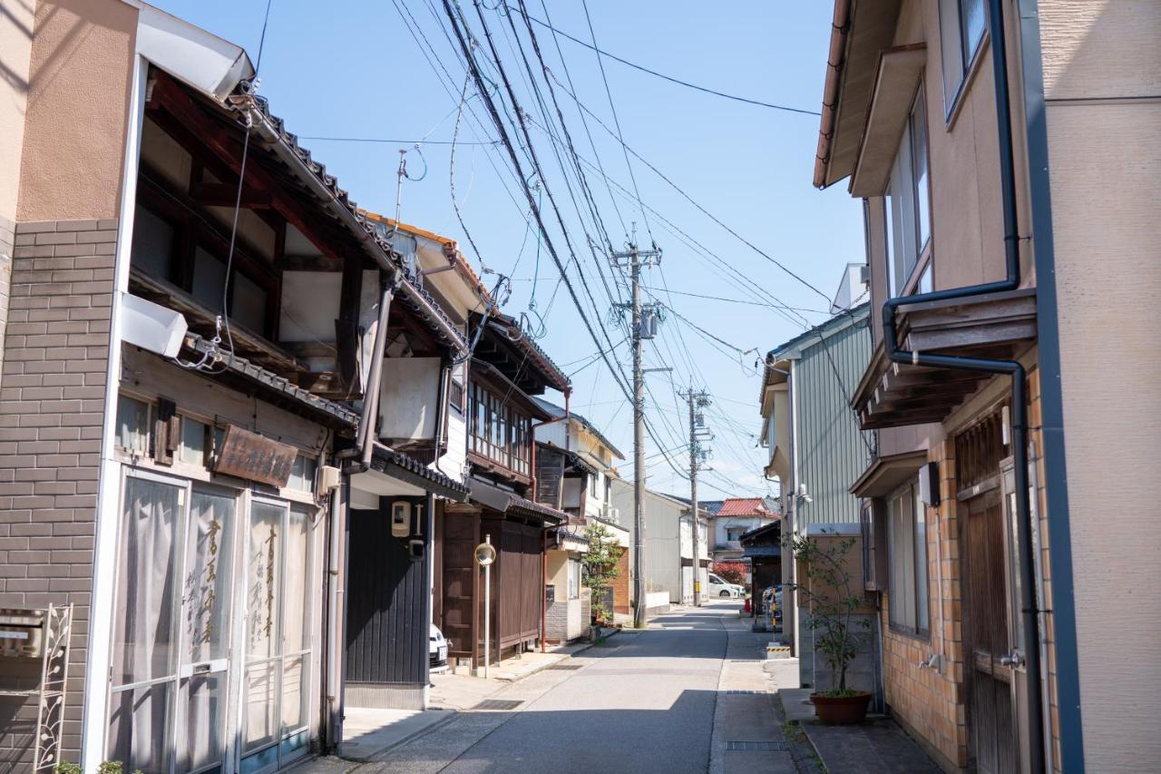 Machiya Guest House Carta Kanazawa Eksteriør bilde